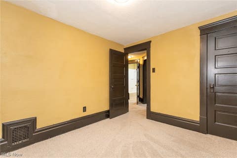 Tiny photo for 258 Oberlin Court, Akron, OH 44311 (MLS # 5239485)