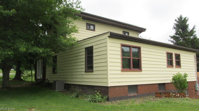 This is a Fannie Mae HomePath property. Nice three bedroom home on 1.7 acres. Fresh paint, updated electric service panel. Large living room, large first floor bedroom. Washer and dryer hookups in the kitchen area. Three car attached garage along with a two car detached garage. New gutters on the house. Large enclosed porch. If buyer is going to occupy the home then offer must include owner occupant certification. Agents, please read Broker remarks.