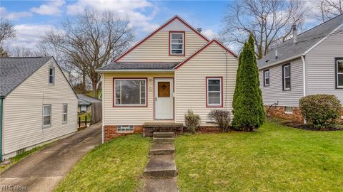 Homes For Sale - 1614 Colonial Boulevard<br/> Stark County, Canton, OH 44714