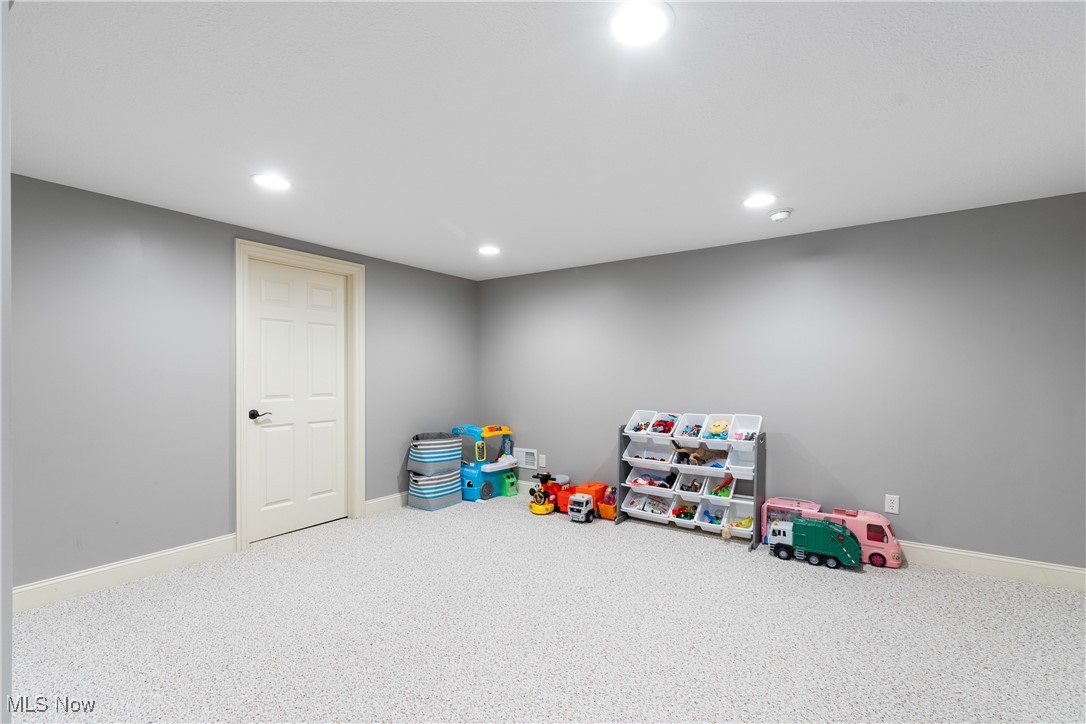 1014 Kings Ridge Boulevard, Wadsworth, Ohio image 35