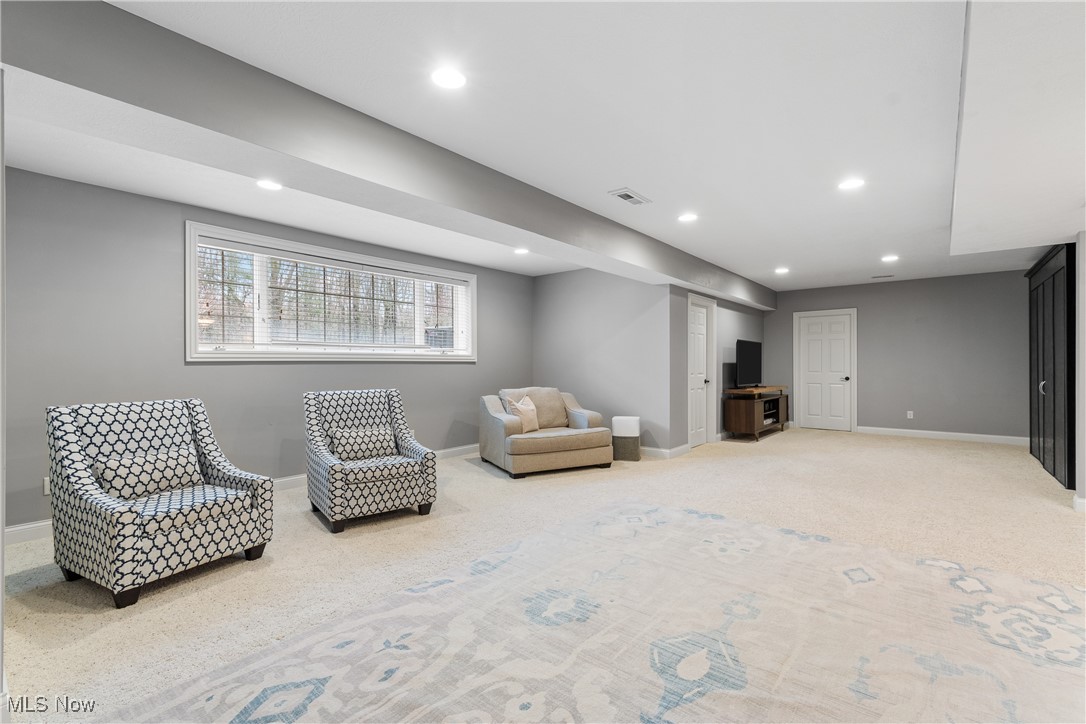 1014 Kings Ridge Boulevard, Wadsworth, Ohio image 34