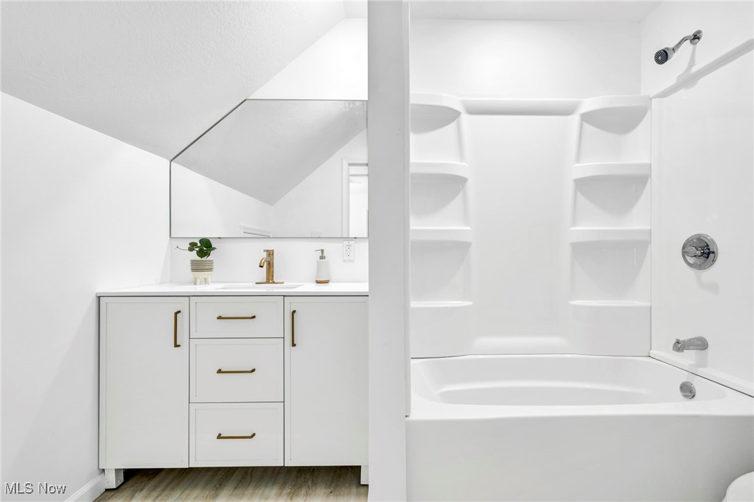 Lanese - Residential