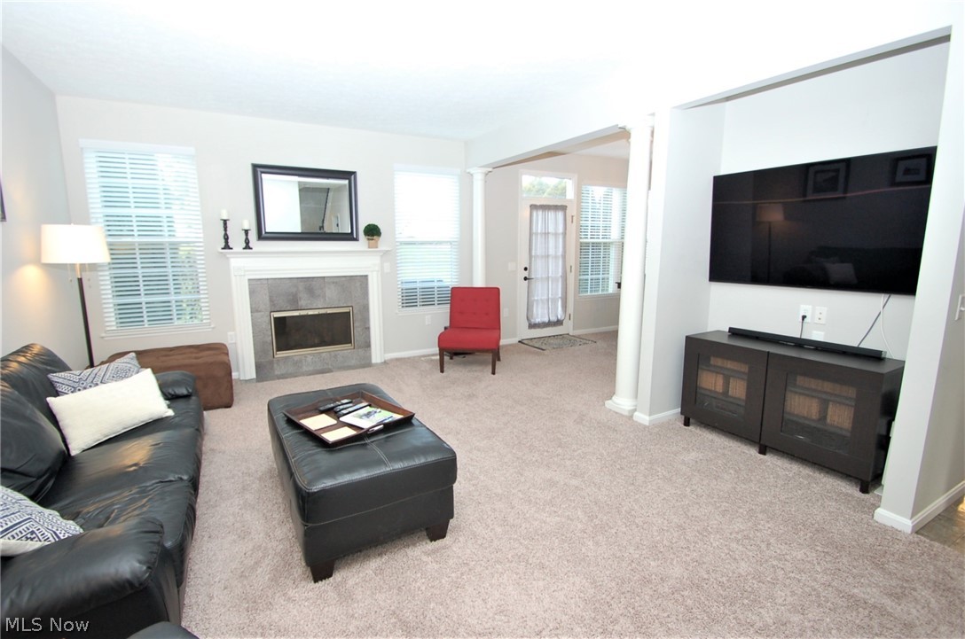 Waterside Xings South 01 Condo - Residential