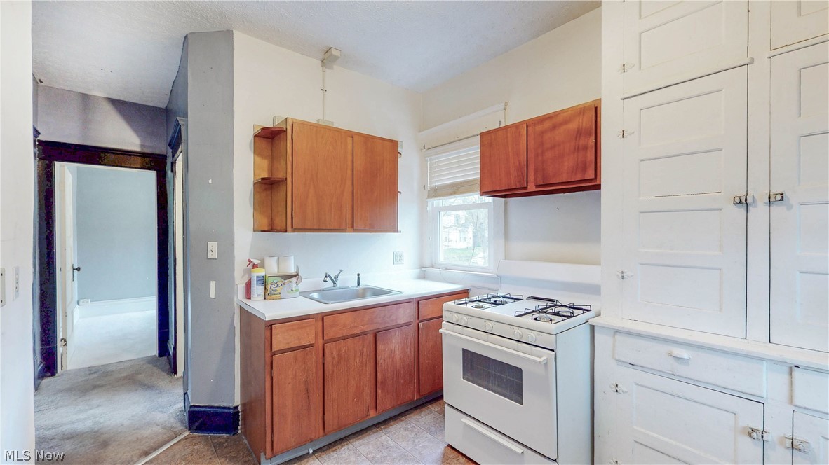 Akron - Residential Income