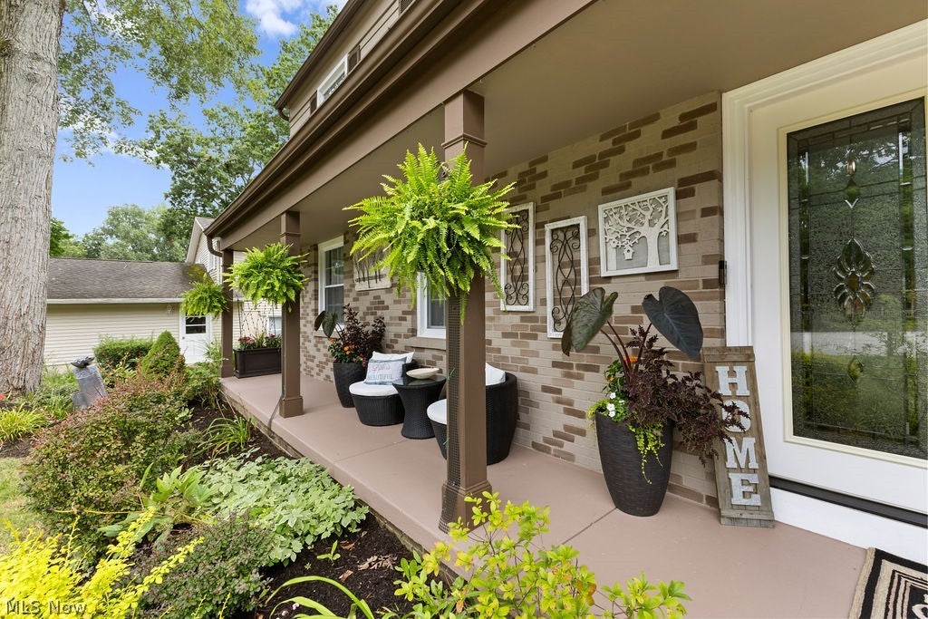 578 Martinique Circle