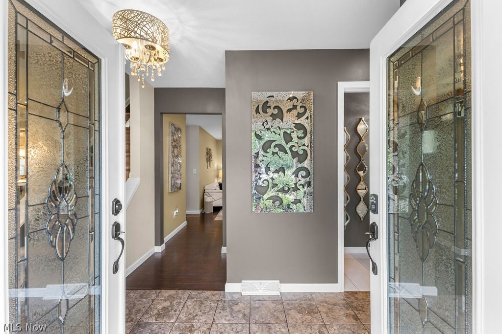 578 Martinique Circle