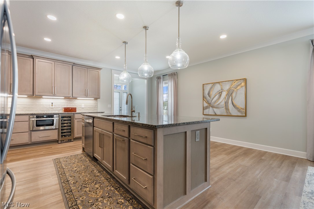 Hawks Nest Crossing Condominiums - Residential