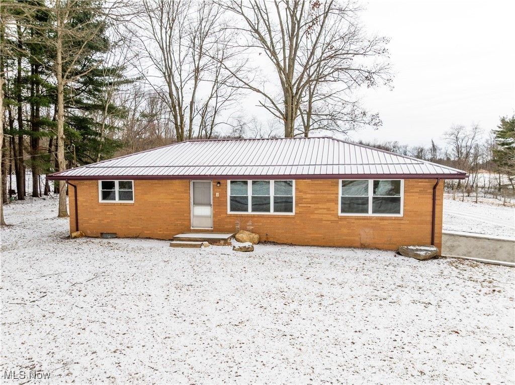 Photo of 22762 Mountz Road, Minerva, OH 44657 (MLS # 5182020)