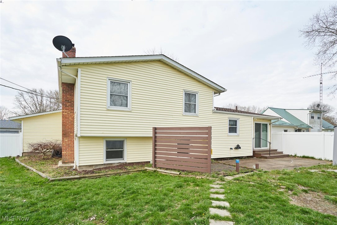 2137 Zircon Street, Canton, Ohio image 19