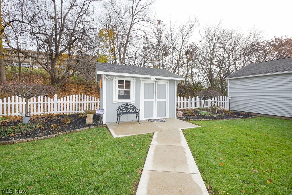 West Manor Allotment #8 - Residential