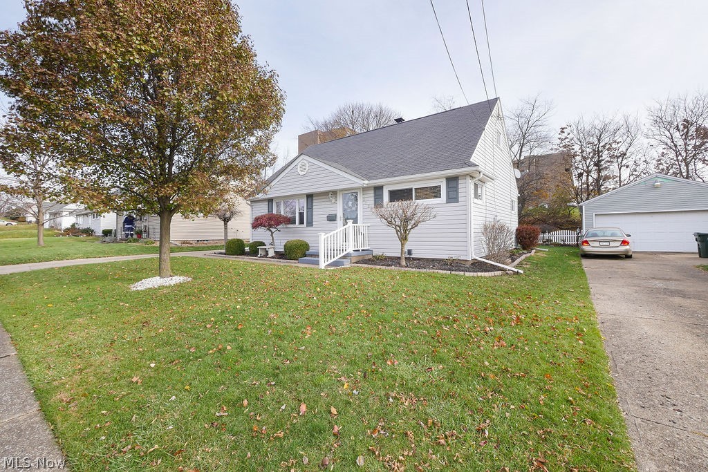 West Manor Allotment #8 - Residential