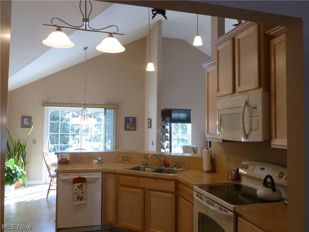 Arbors of Bridgewater Crossing - Residential