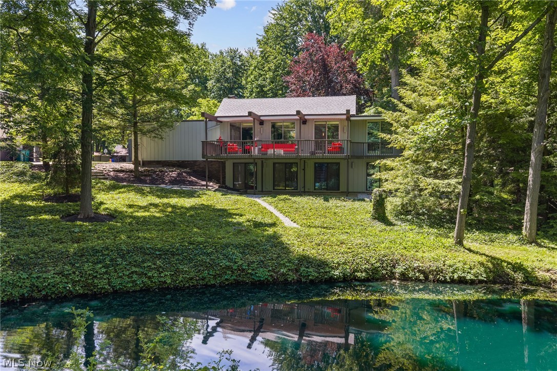 9339 Canterbury Lane