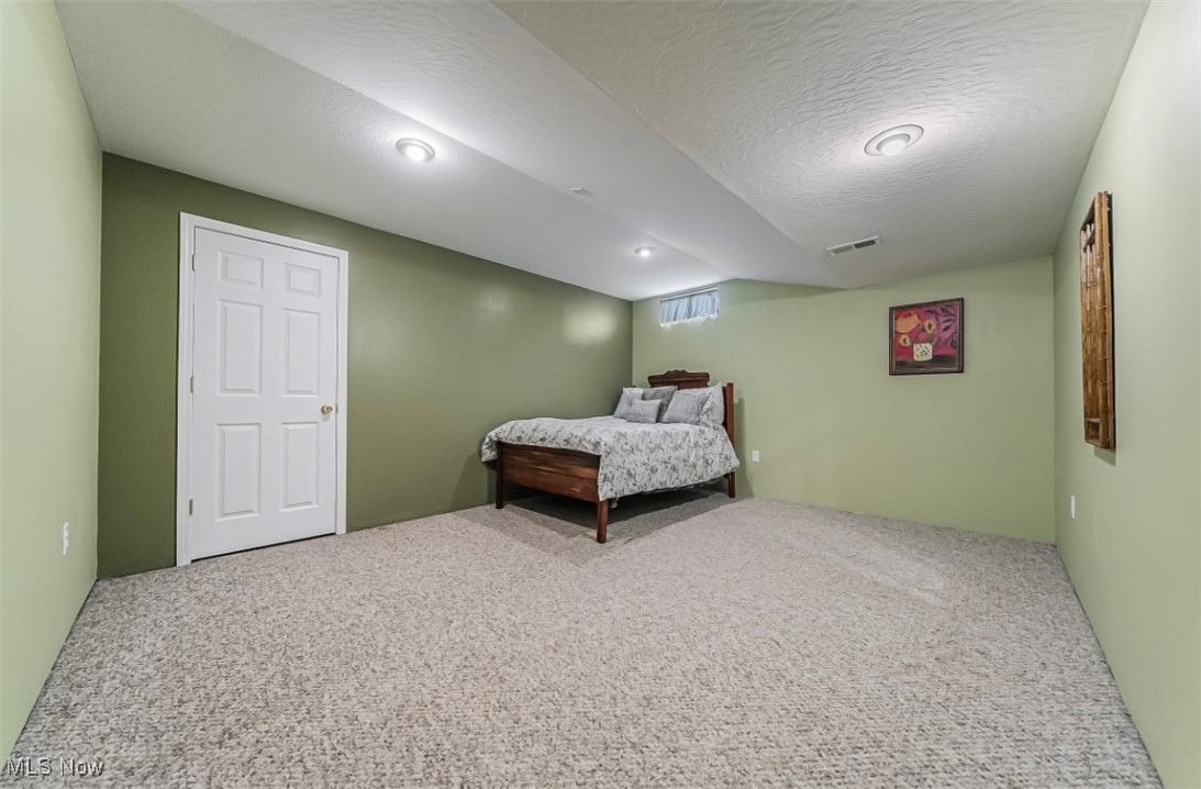 2768 Rising Meadow Drive, Akron, Ohio image 26