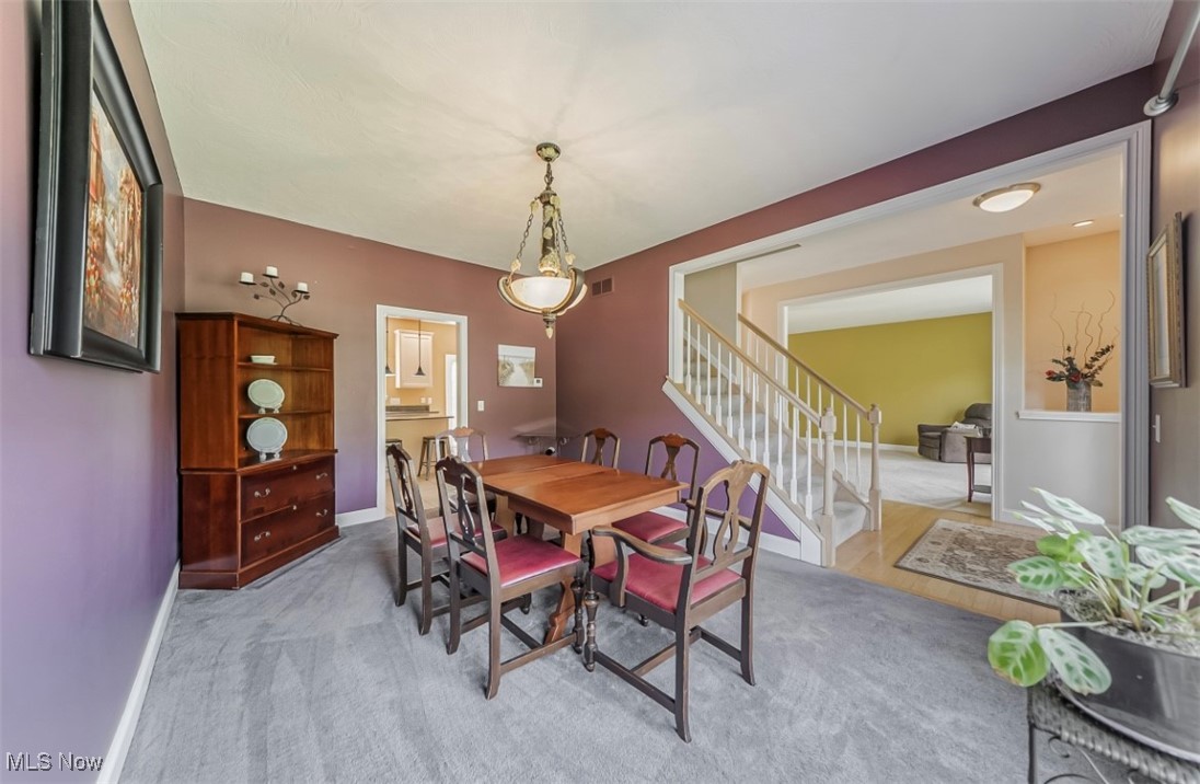 2768 Rising Meadow Drive, Akron, Ohio image 9