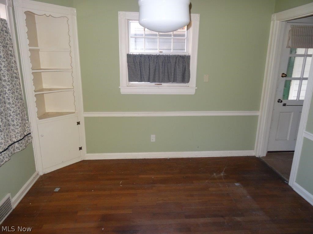 Merriman Manor - Residential