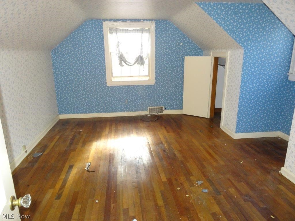 Merriman Manor - Residential