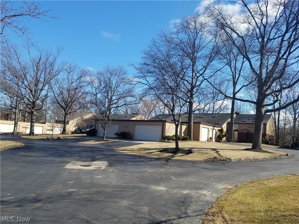 Fairway West Condominium - Residential