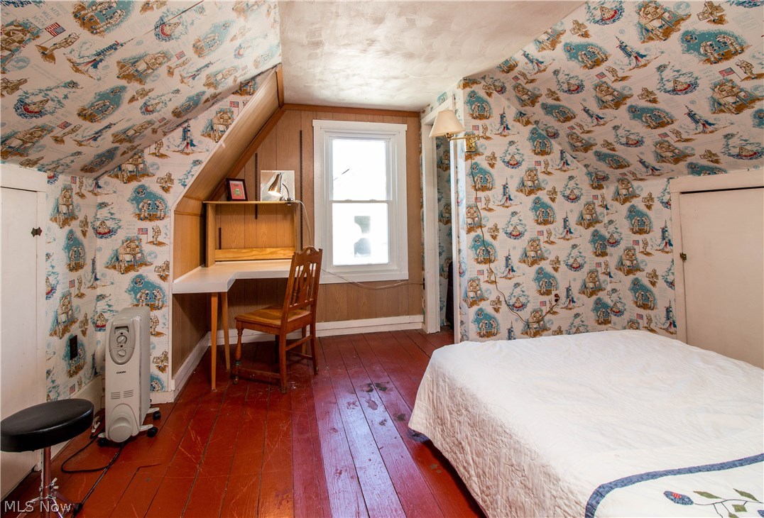 Crown Point - Residential