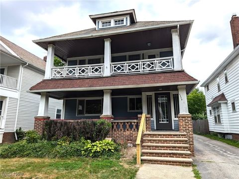 2549 Kendall Road Shaker Heights OH 44120