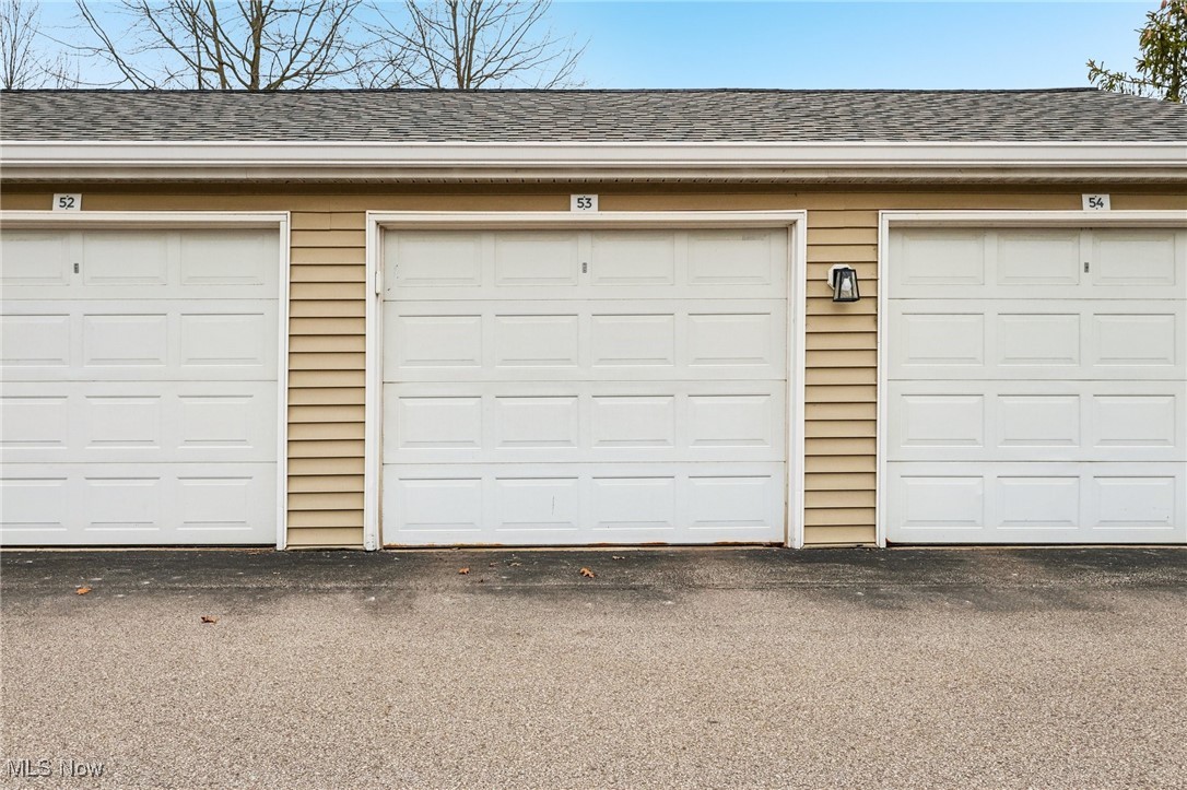 3317 Lenox Village Drive #229, Fairlawn, Ohio image 18