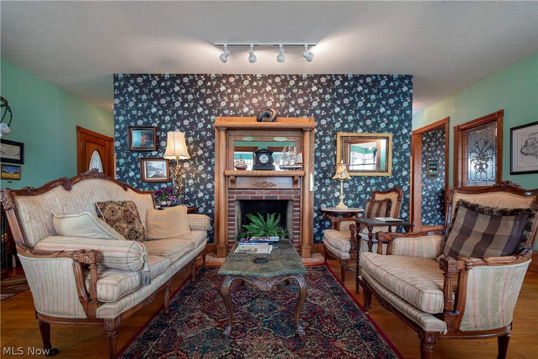 Water St Sweetbriar - Residential