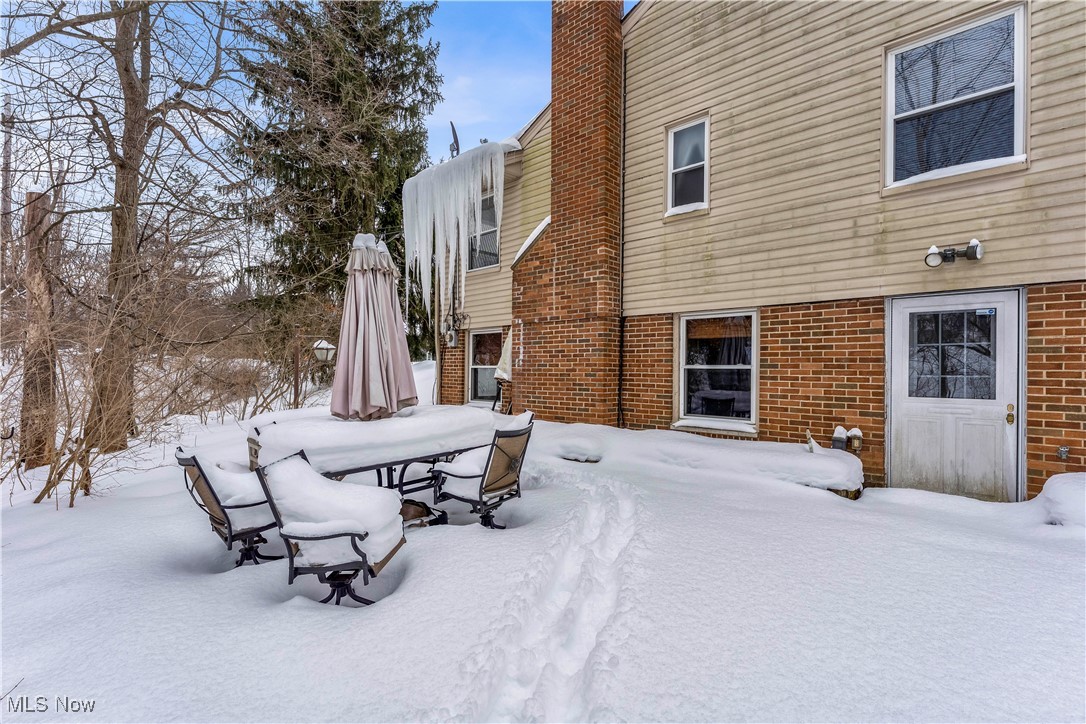 Hilton Ave Sub/R Wieses - Residential