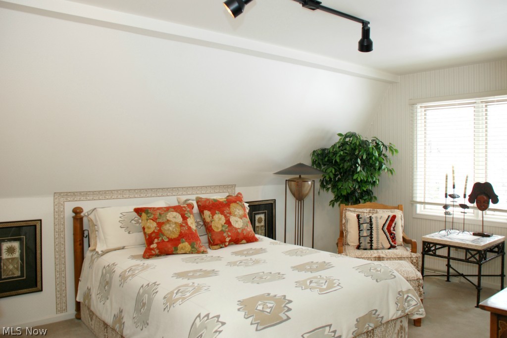 Robinwood Hills Sub - Residential