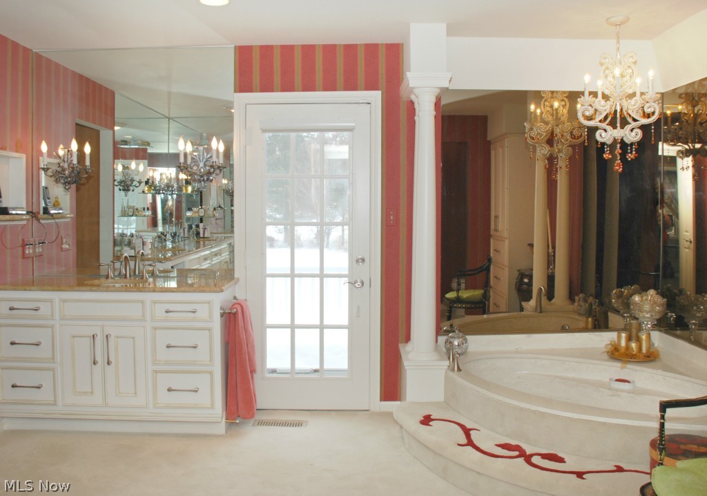 Robinwood Hills Sub - Residential