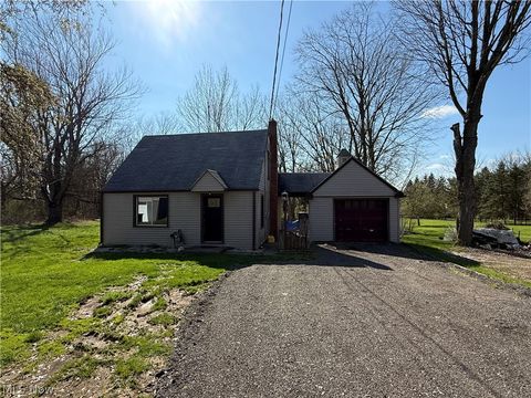 Homes For Sale - 452 Niles Cortland Road<br/> Trumbull County, Warren, OH 44484