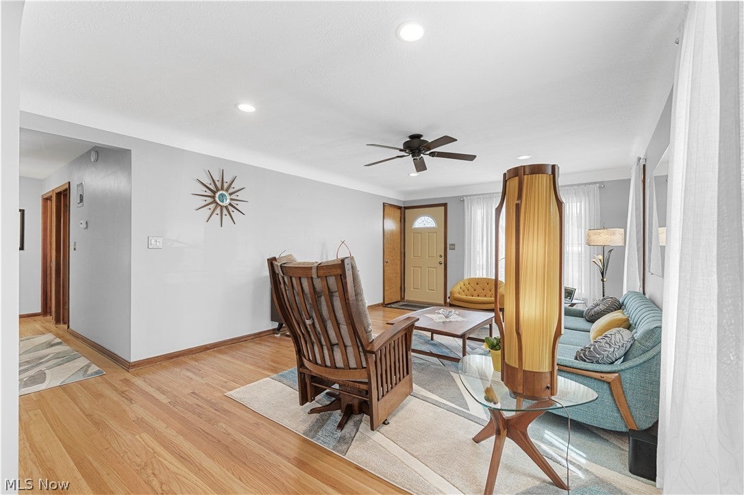 3409 Commonwealth Drive