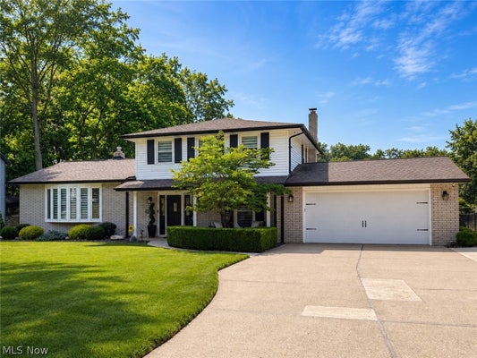 8124 FOREST CT, NORTH ROYALTON, OH 44133 - Image 6884bf23aa21b18cfeb3985e35f2f9cb/3134668253
