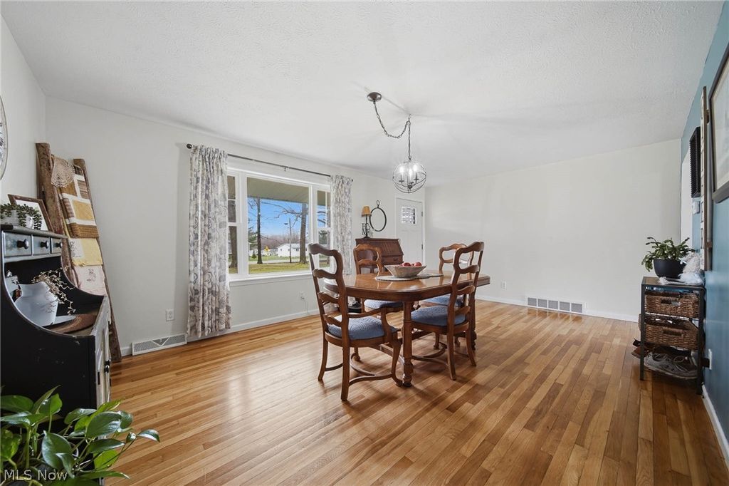 Photo of 9934 State Route 700, Mantua, OH 44255 (MLS # 5198339)