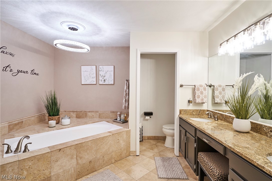 Adena Knolls - Residential