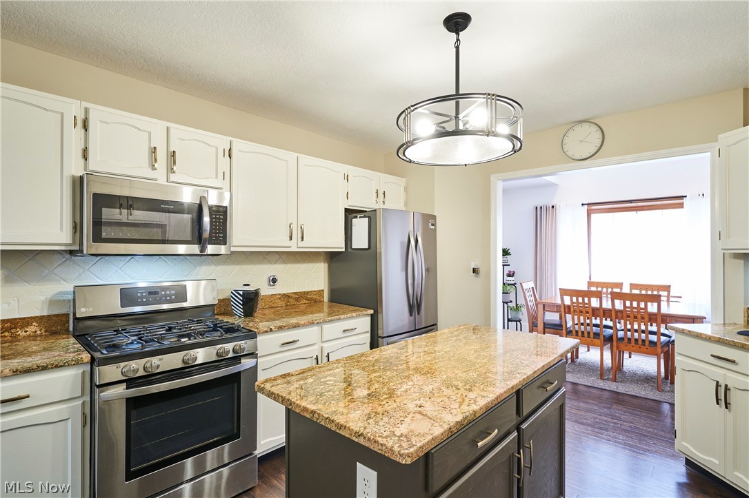 Adena Knolls - Residential