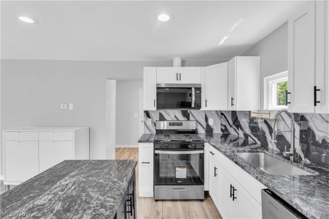 Tiny photo for 4603 W 58th Street, Cleveland, OH 44144 (MLS # 5239086)
