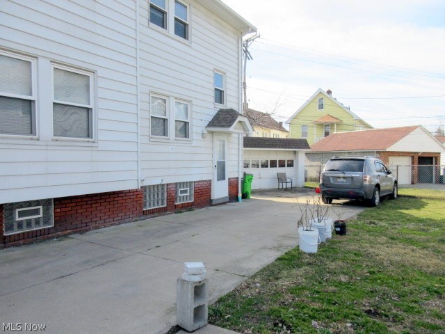 Walton Realty Cos Garfield - Residential Income