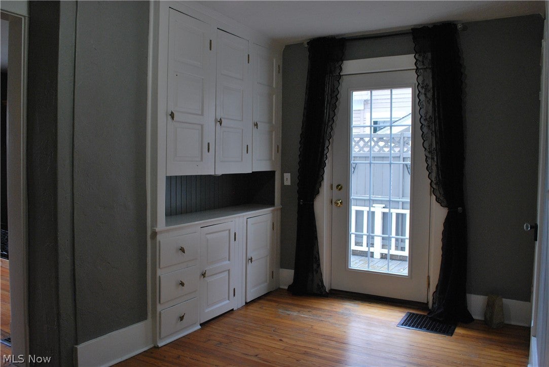 98 Elm Court