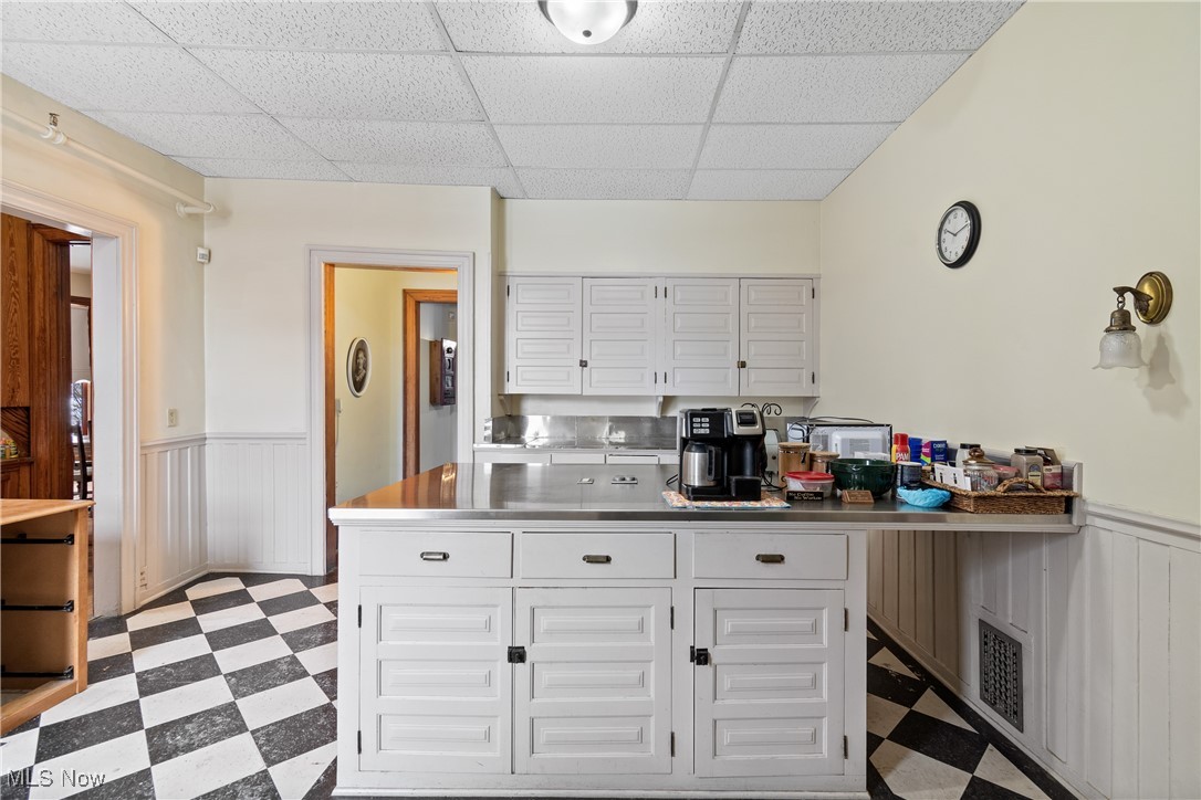 City/Canton - Commercial Sale