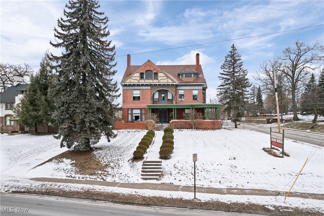 City/Canton - Commercial Sale