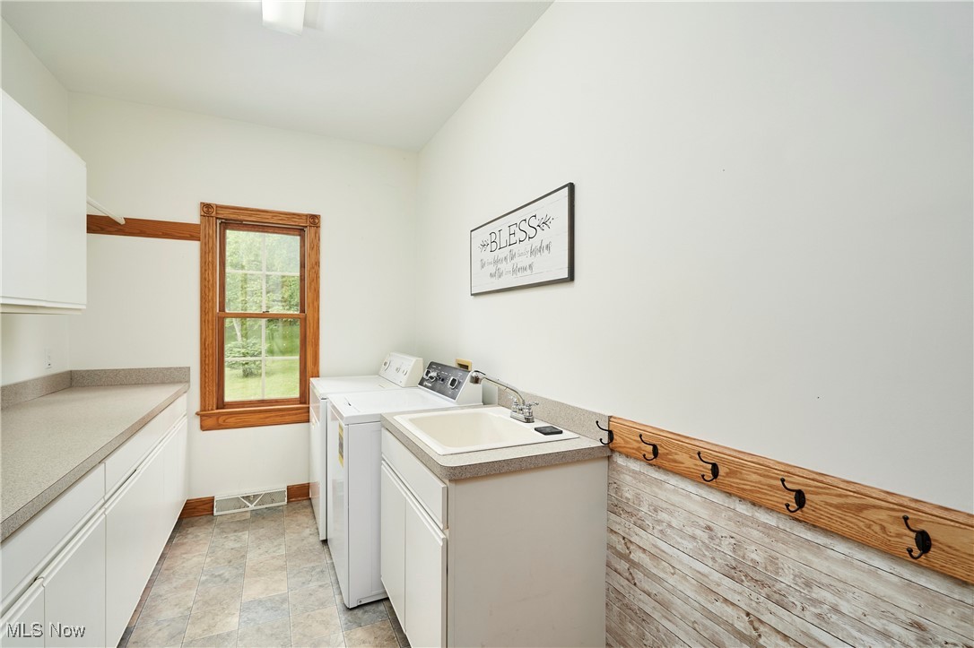 Hiram, Ohio 44234, United States, 4 Bedrooms Bedrooms, ,4 BathroomsBathrooms,Residential,Active,146631