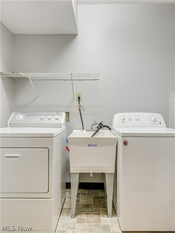 River Rdg Condo - Residential