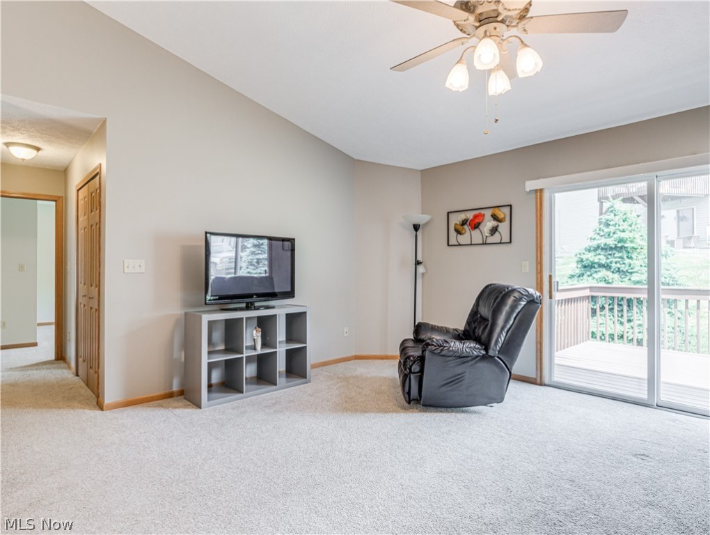 River Rdg Condo - Residential