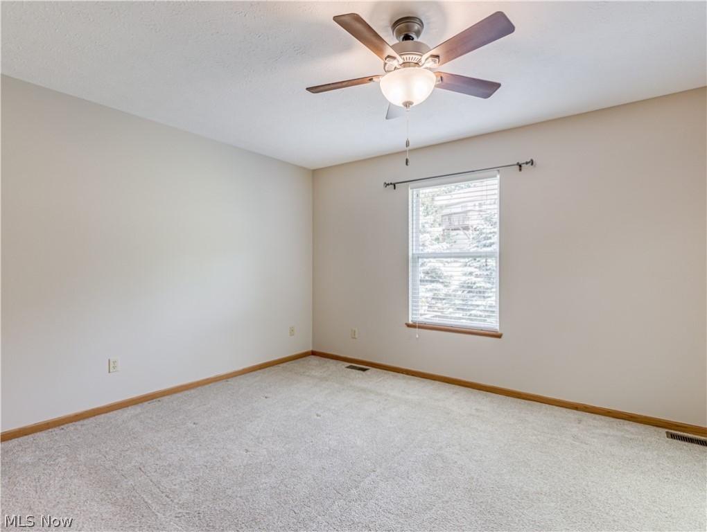 River Rdg Condo - Residential