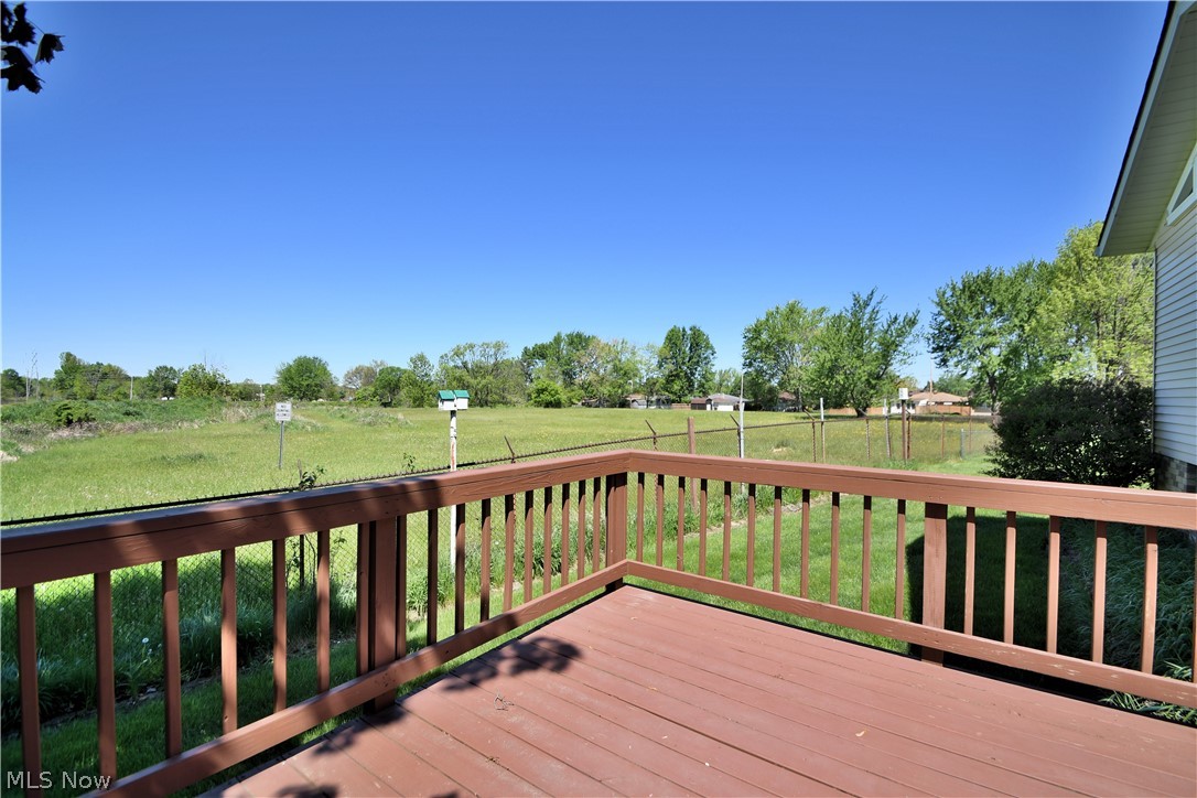 Twentieth Century Homes - Residential