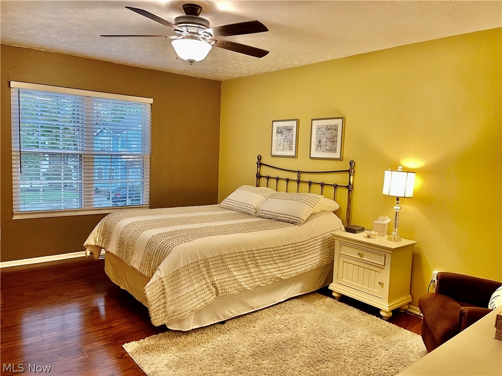 Woodbury Condo - Residential