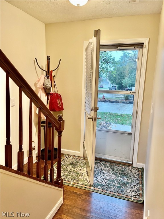 Woodbury Condo - Residential