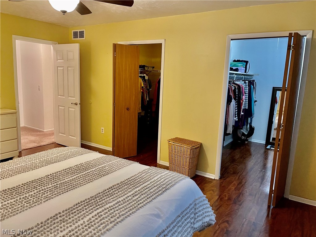 Woodbury Condo - Residential