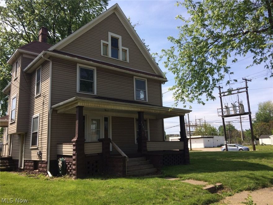 Incredible home to be used as a single family or duplex! This is a must see. Currently vacant and ready to show. Bottom unit has an oversized eat-in kitchen, huge bathroom, living room and 2 bedrooms. Access to the large front porch and the full basement. Top floor has eat-in kitchen, living room, bath, 2 bedrooms on the 2nd floor and 2 more bedrooms on the 3rd floor. There is also an additional attic storage room on 3rd floor. New carpet in bedrooms and living rooms in both units. Large back yard. Parking area in back and plenty of street parking out front. Next to large vacant corner lot. In great condition and ready for renters! Could easily be converted back into a single family home as well.