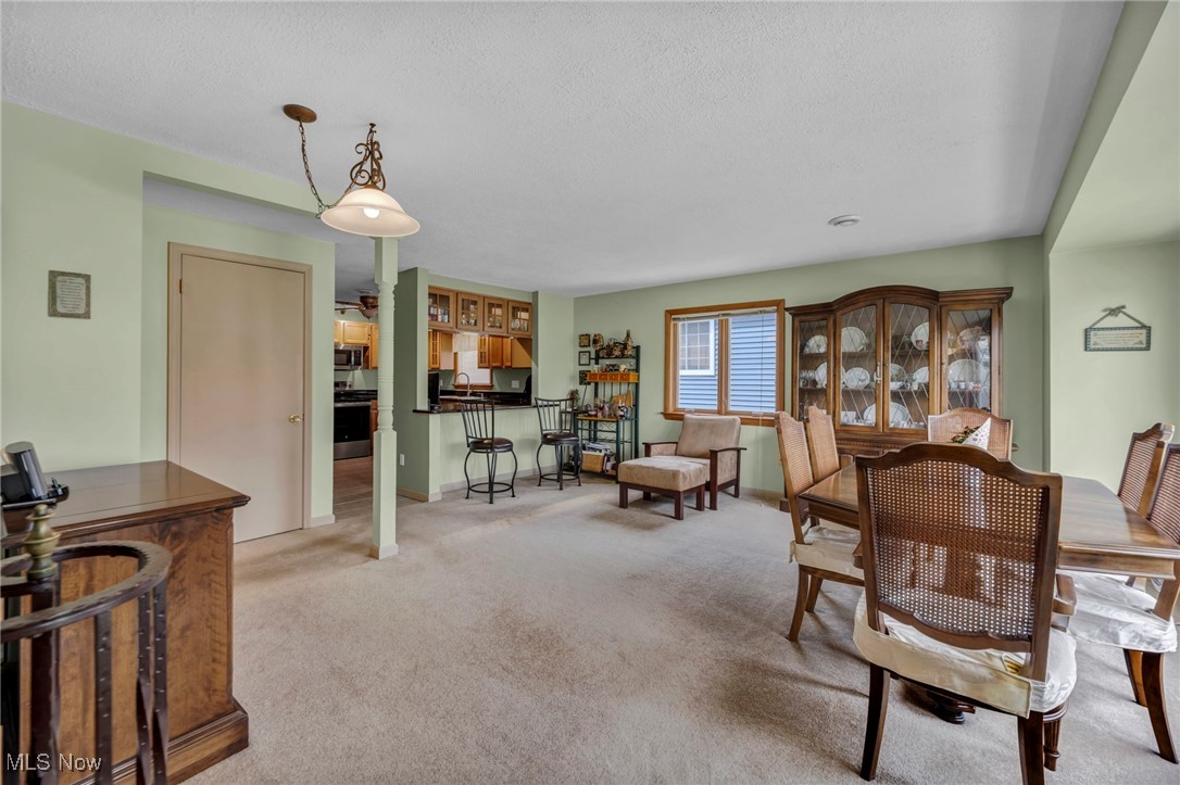 624 Parkside Drive, Bay Village, Ohio image 8